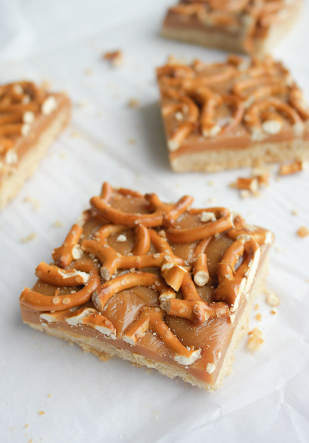 Caramel Pretzel Shortbread Bars
