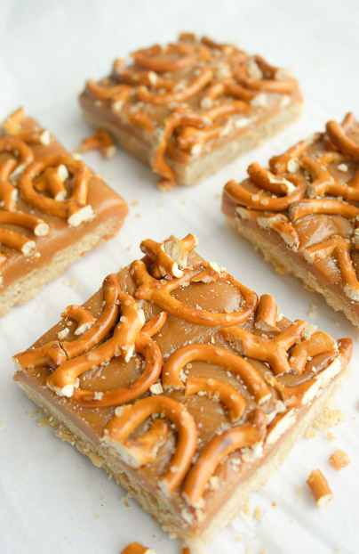Caramel Pretzel Shortbread Bars