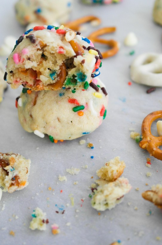 White Chocolate Pretzel Cookies