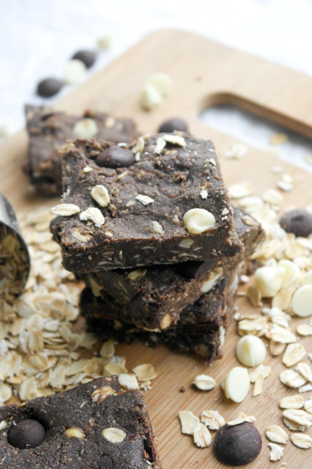 Chocolate Peanut Butter Oat Bars