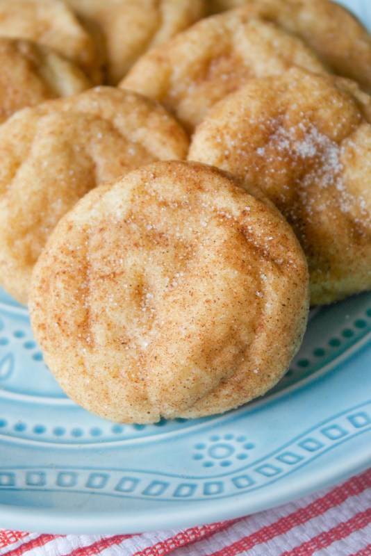 Soft and Thick Snickerdoodle Cookies
